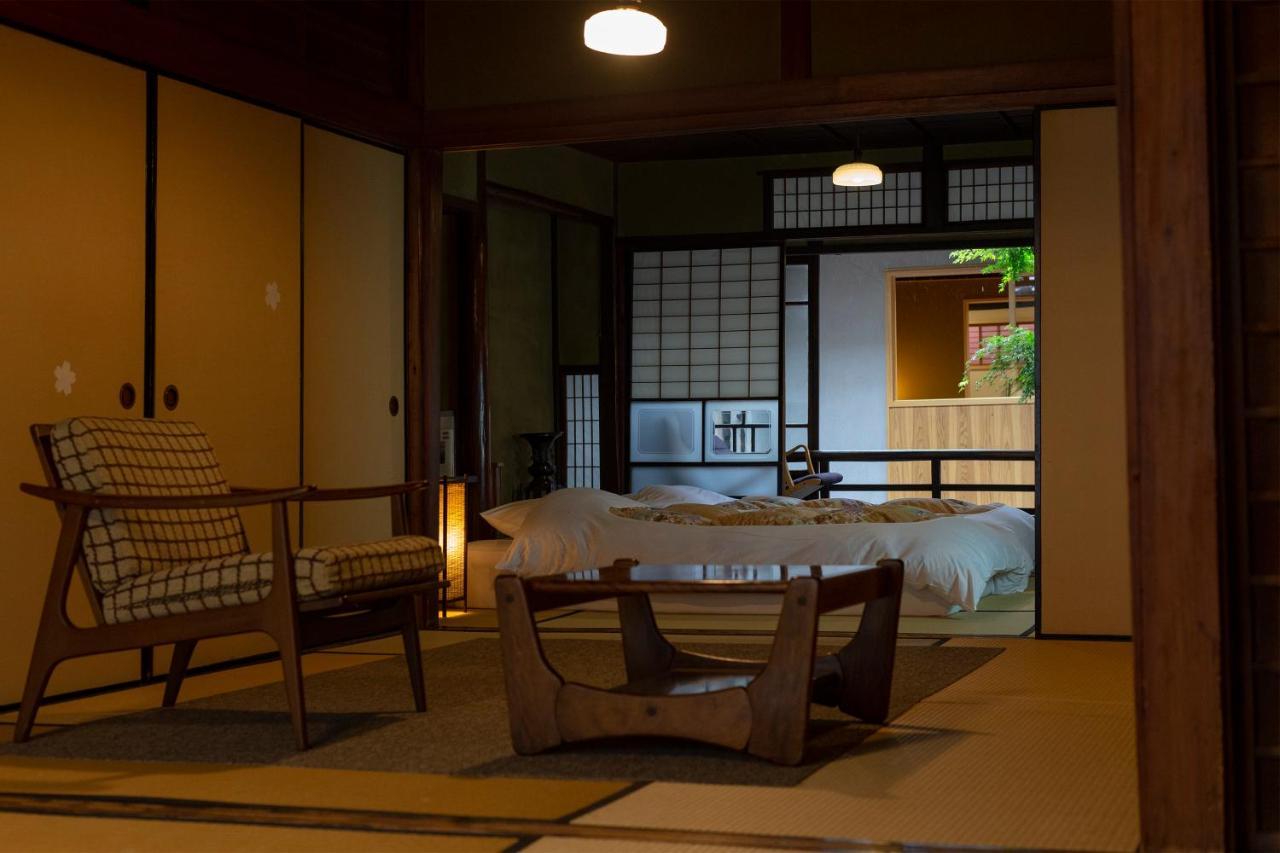 Itsumoya Hotel Hatsukaichi Buitenkant foto