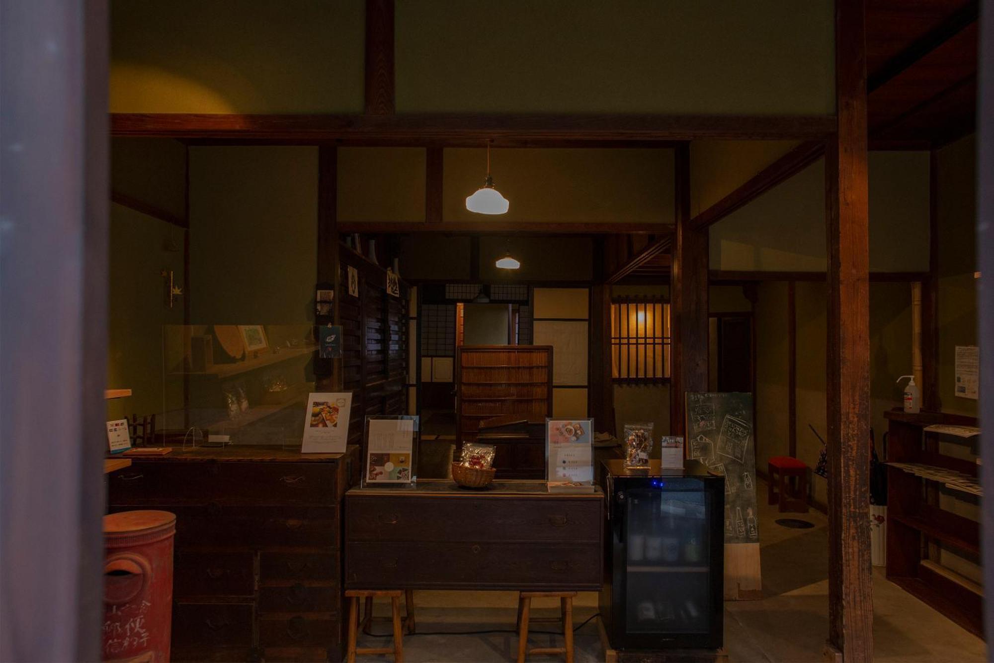 Itsumoya Hotel Hatsukaichi Buitenkant foto